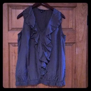 Gray tank